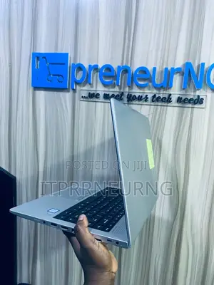 Laptop HP EliteBook 840 G5 8GB Intel Core i5 SSD 256GB