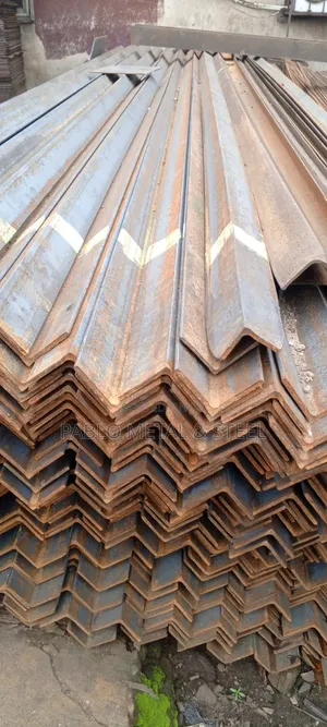 Angle Iron 80x80x6mm