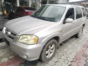 Mazda Tribute 2005 Silver