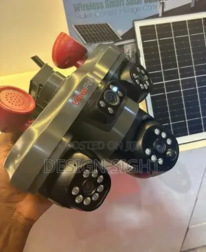 High Quality 3lense Rotate V380 Triple Lens PTZ Solar Camera