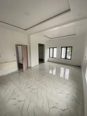 3bdrm Apartment in Ikeja Gra Lagos for sale