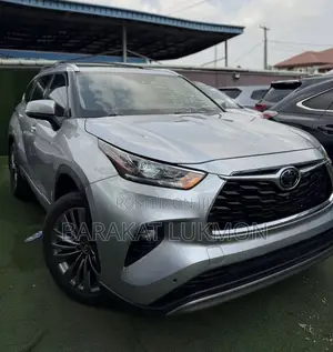 Toyota Highlander 2020 Silver