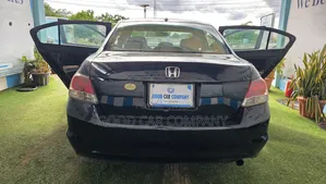 Honda Accord 2010 Black