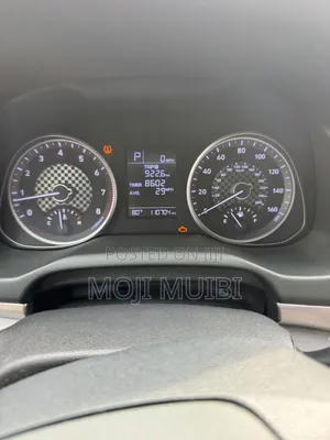 Hyundai Elantra 2019 Silver