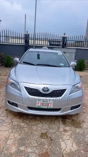 Toyota Camry SE V6 4dr Sedan (3.5L 6cyl 6AM) 2008 Silver