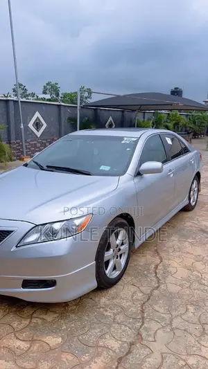 Toyota Camry SE V6 4dr Sedan (3.5L 6cyl 6AM) 2008 Silver