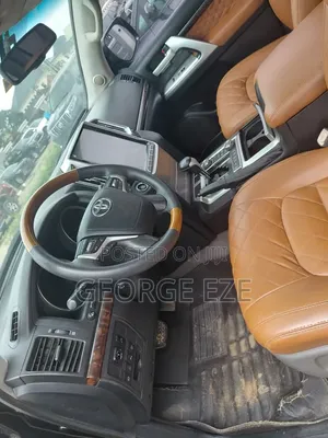 Toyota Land Cruiser 2014 Black