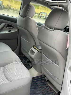 Toyota Camry SE 4dr Sedan (2.5L 4cyl 6A) 2011 Silver