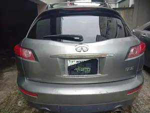 Infiniti FX35 2004 Silver