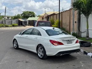 Mercedes-Benz GLA-Class 2017 White