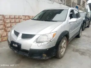 Pontiac Vibe 2003 Silver