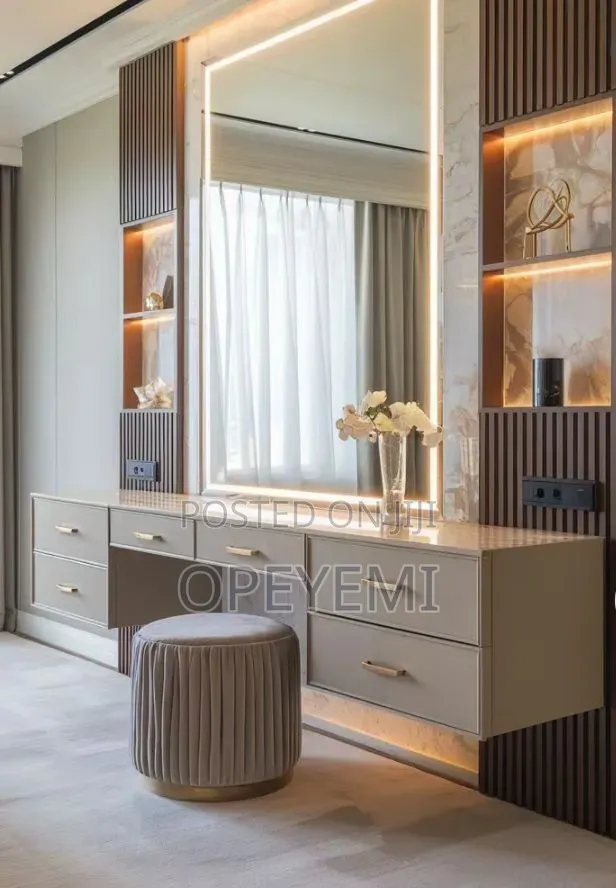 Dressing Mirror