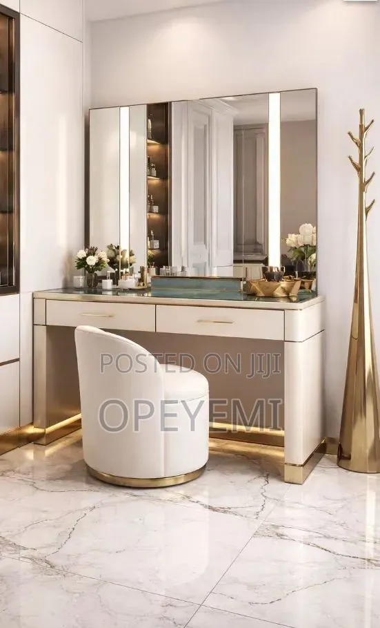 Dressing Mirror