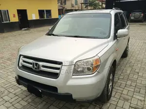 Honda Pilot 2006 Silver