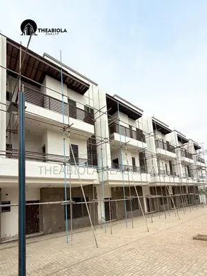 4bdrm Townhouse/Terrace in Mabushi, Abuja for sale