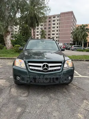 Mercedes-Benz GLK-Class 350 2010 Green