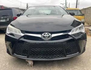 Toyota Camry XLE 4dr Sedan (3.5L 6cyl 6A) 2017 Black