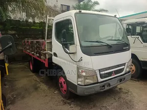 Mitsubishi Fuso Canter Pickup Truck 2005