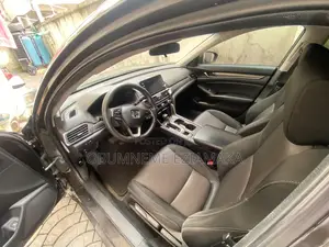 Honda Accord LX 2018 Brown