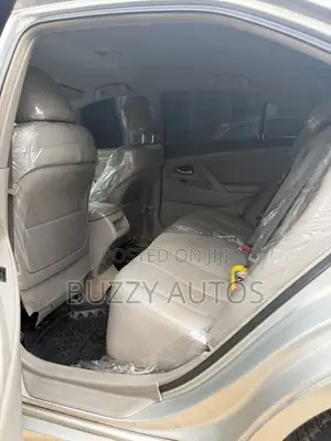 Toyota Camry LE 4dr Sedan (2.4L 4cyl 5A) 2009 Silver