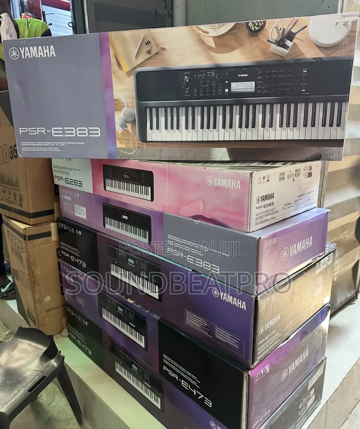 PSR-E383 Keyboards