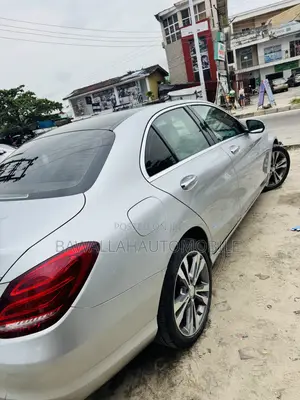 Mercedes-Benz C300 Luxury 4Matic Sedan AWD (2.0L 4cyl 7A) 2016 Silver