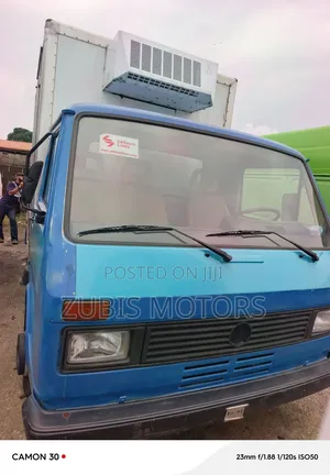 Volkswagen LT 2000 Blue