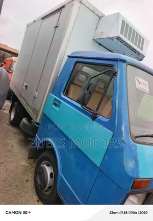 Volkswagen LT 2000 Blue