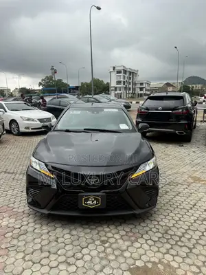 Toyota Camry XSE V6 FWD (3.5L 6cyl 8AM) 2018 Black