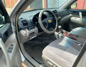 Toyota Highlander 2009 Silver