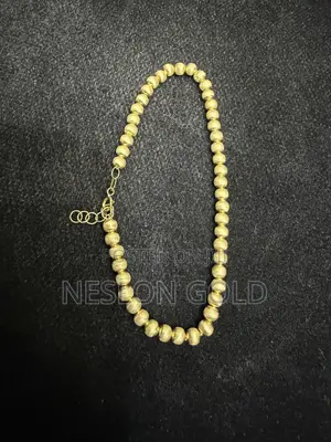 ITALY 750 Tested 18karat Gold Diamond Cut Handchain