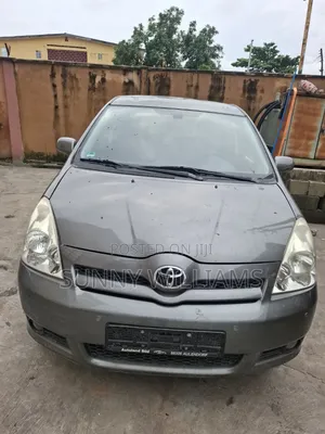 Toyota Corolla Verso 2008 Gray