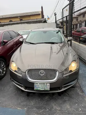 Jaguar XF Premium 2011 Gray