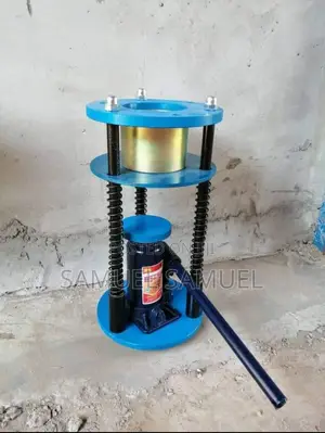 Sample Extruder