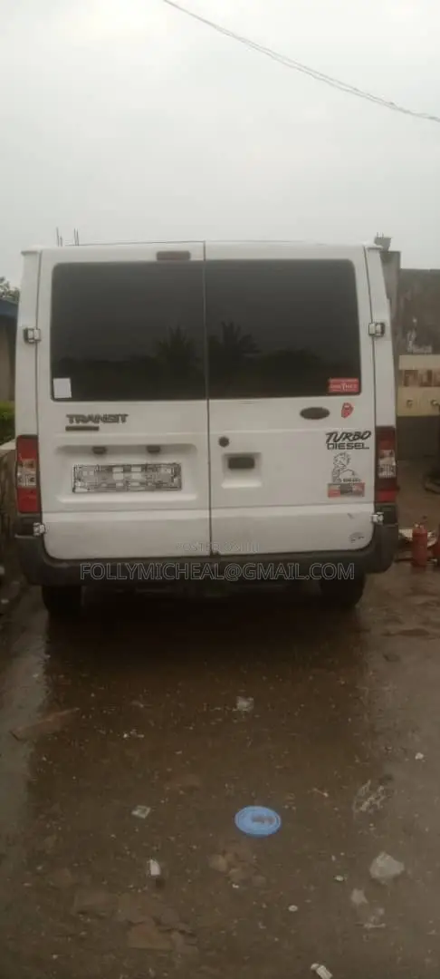 Ford Transit 2005 White