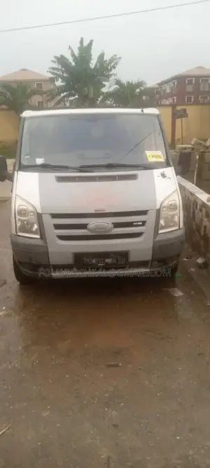 Ford Transit 2005 White