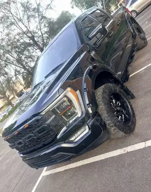 Ford F-150 2022 Black