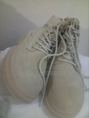 Quality Boot Shoe
