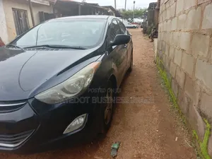 Hyundai Elantra 2012 Black