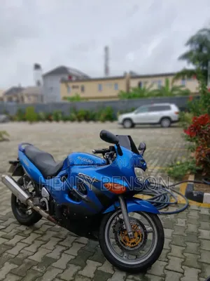 Suzuki GSXF 2000 Blue