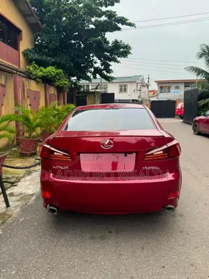 Lexus IS 250 2010 Red