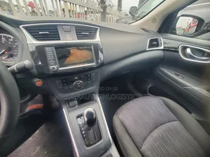 Nissan Sentra 2019 Black