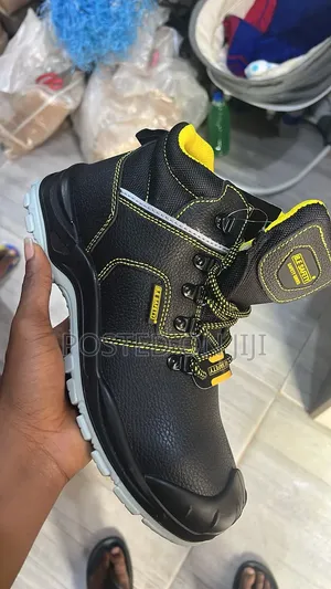 B.E Safety Boot