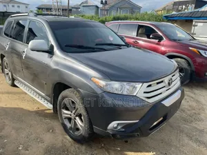 Toyota Highlander 2012 Black
