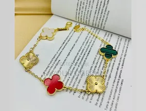 VCA Bracelet