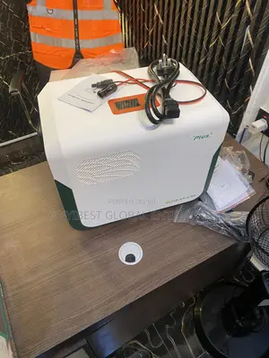 Heavy Duty Solar Generator With Solar Panels