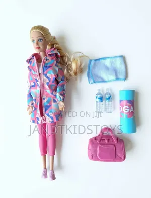 Barbie Adventure Doll Gift Set