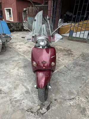Aprilia 2009 Red