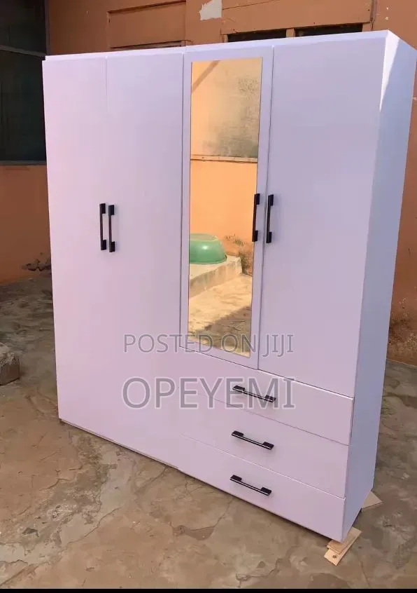 Big Wardrobe