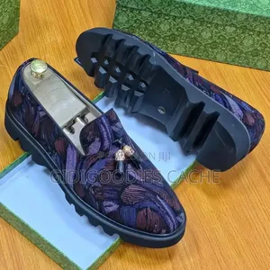 Men's Patterned Tassel Loafers With Chunky Lug Sole
Size 40-46